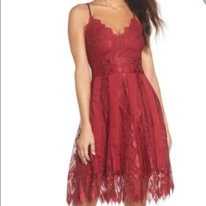 Foxiedox Red Calla Lace Fit And Flare 
Spaghetti Strap Midi Size 6 Scalloped